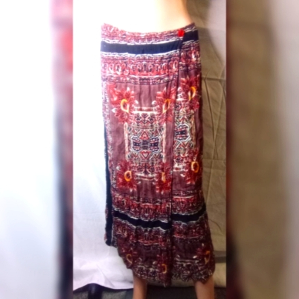 Trendy looks vintage wrap skirt